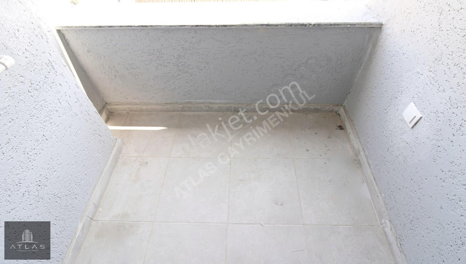 Atlas'tan, Site İçi, 3+1, 115m2, 8.kat, E.banyolu, Manzaralı - Görsel 6