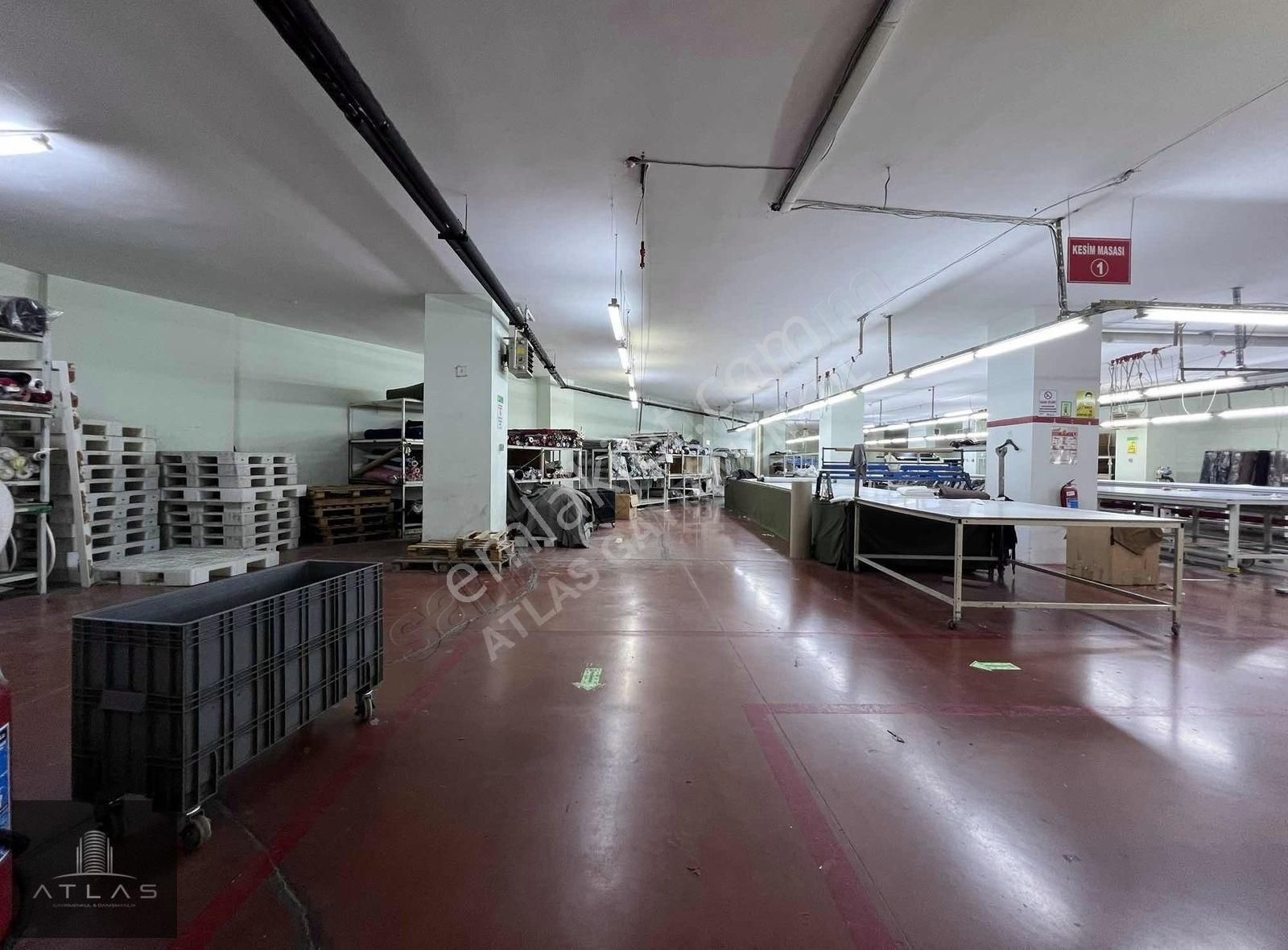 Atlas'tan Bahçelievler De 750 M2, 24 Saat Güvenlikli İşyeri !!!