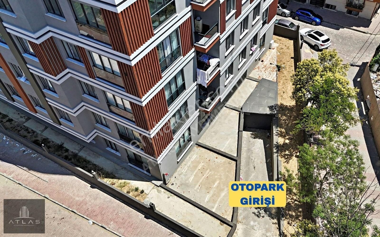 Atlas'tan, Sıfır, 3+1, 130m2, 8.kat, K.otoparklı, E.banyolu