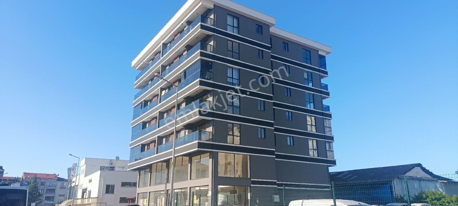 Cumhuriyet Mahallesi'nde Kiralık 2+1 Geniş Daire
