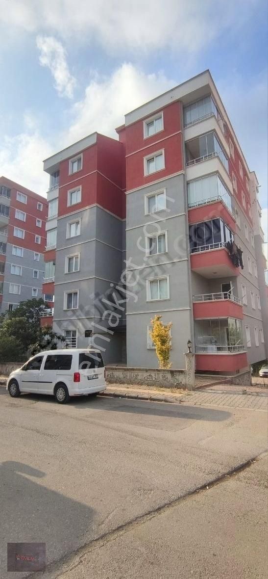 Emlak Kent'ten Cağaloğluna Yakın 3+1 Satılık Fırsat Daire