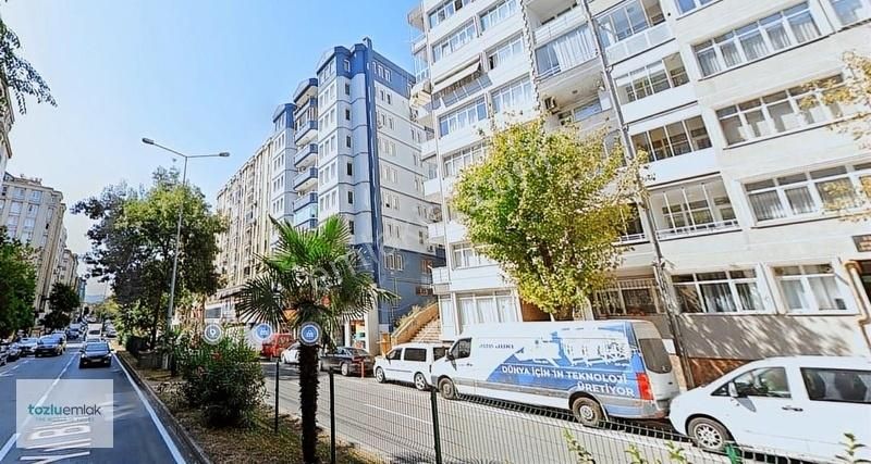 Tozluemlak'tan 100.yıl Bulvarına Cephe Eşyalı 3+1 Kiralık Daire