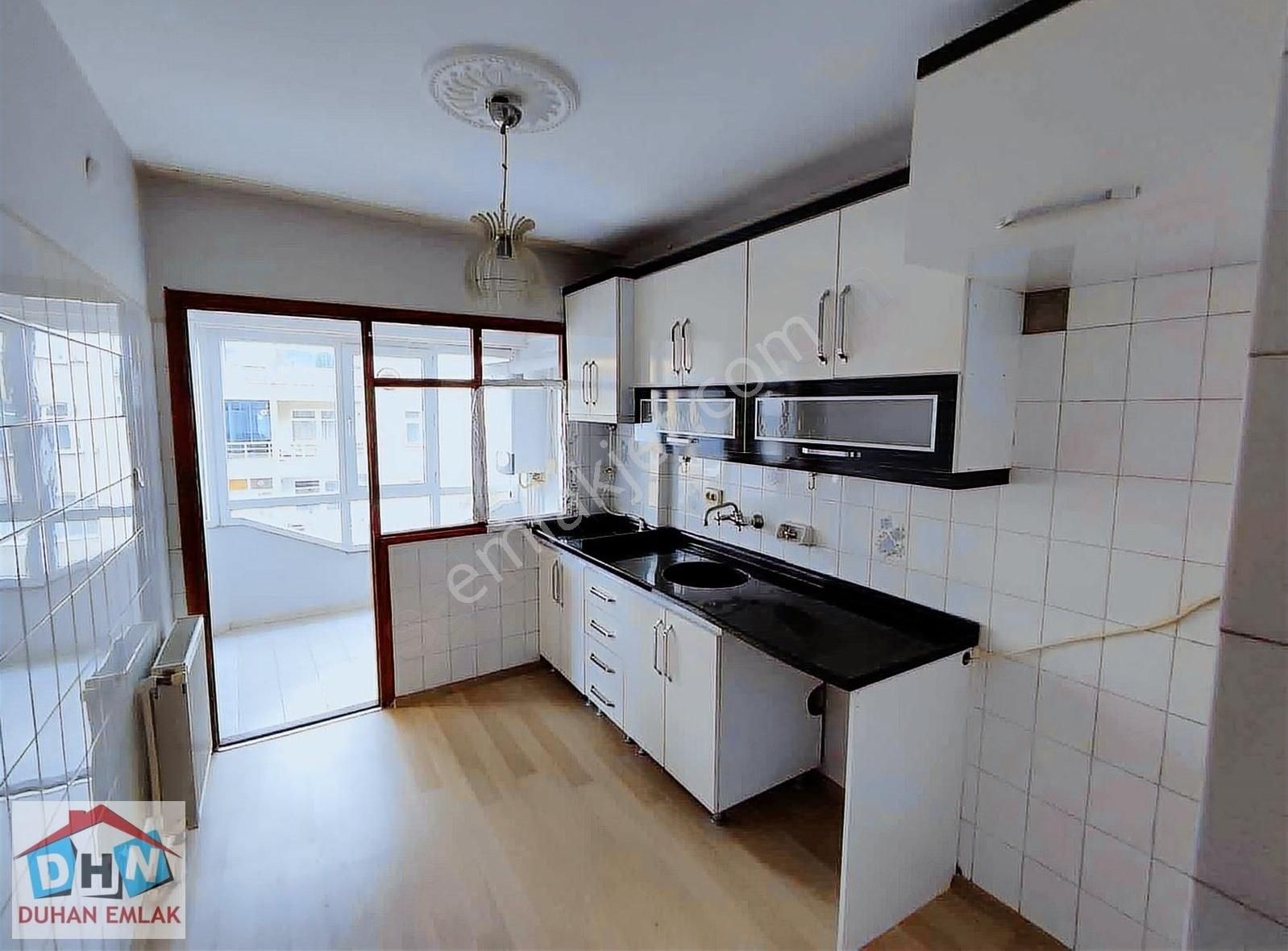 Duhan Emlak'tan Merkez Mimar Sinan'da 3+1 Ara Kat Kiralık Daire