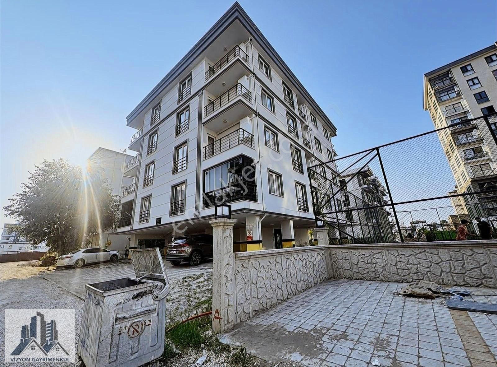 Vızyon'dan Eşyalı Sınırsız Kredili Satılık Geniş Daire