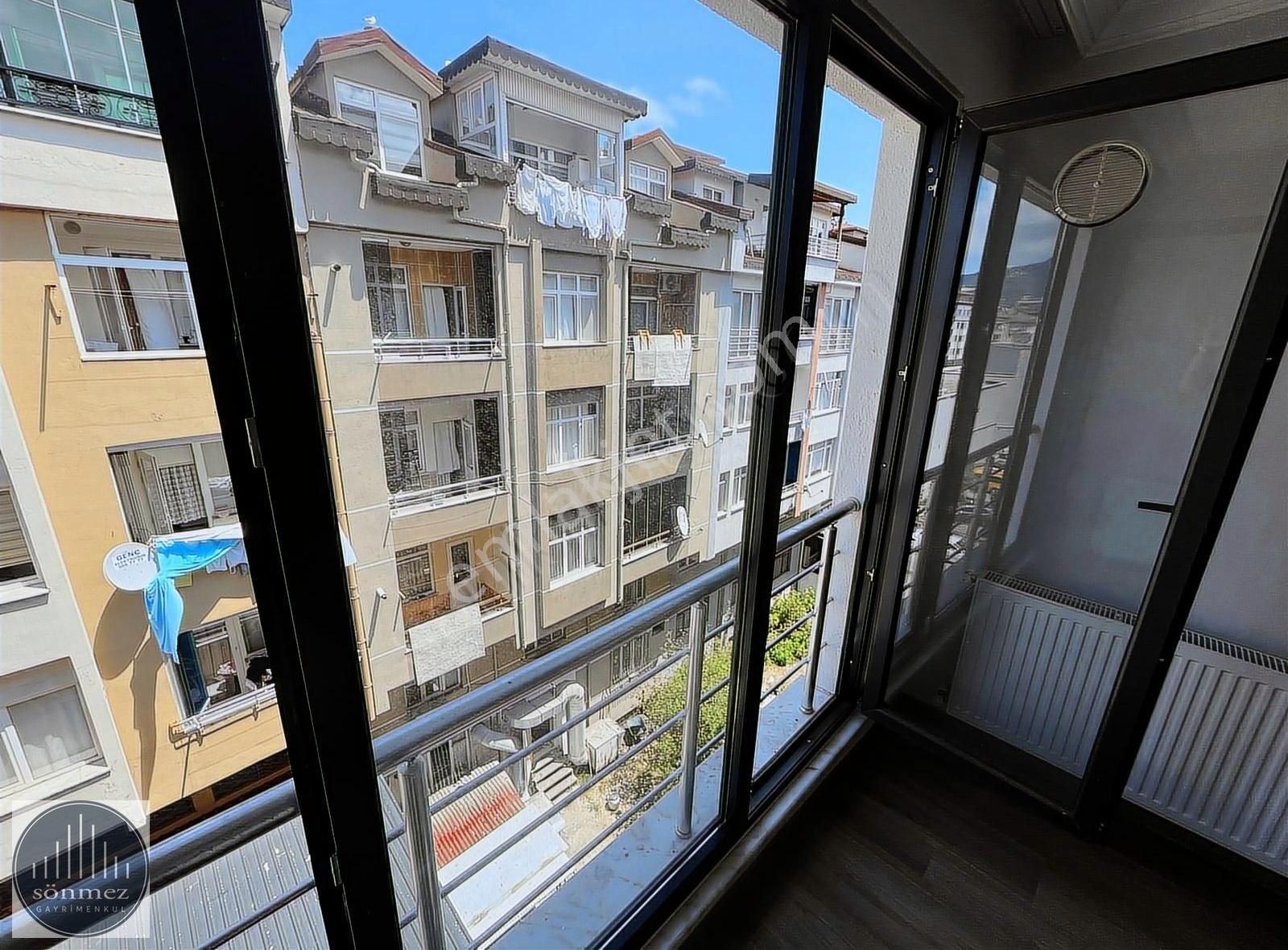 Sönmez'den Şirinevler Mah. 220m² 5+1 Satılık Dublex Daire