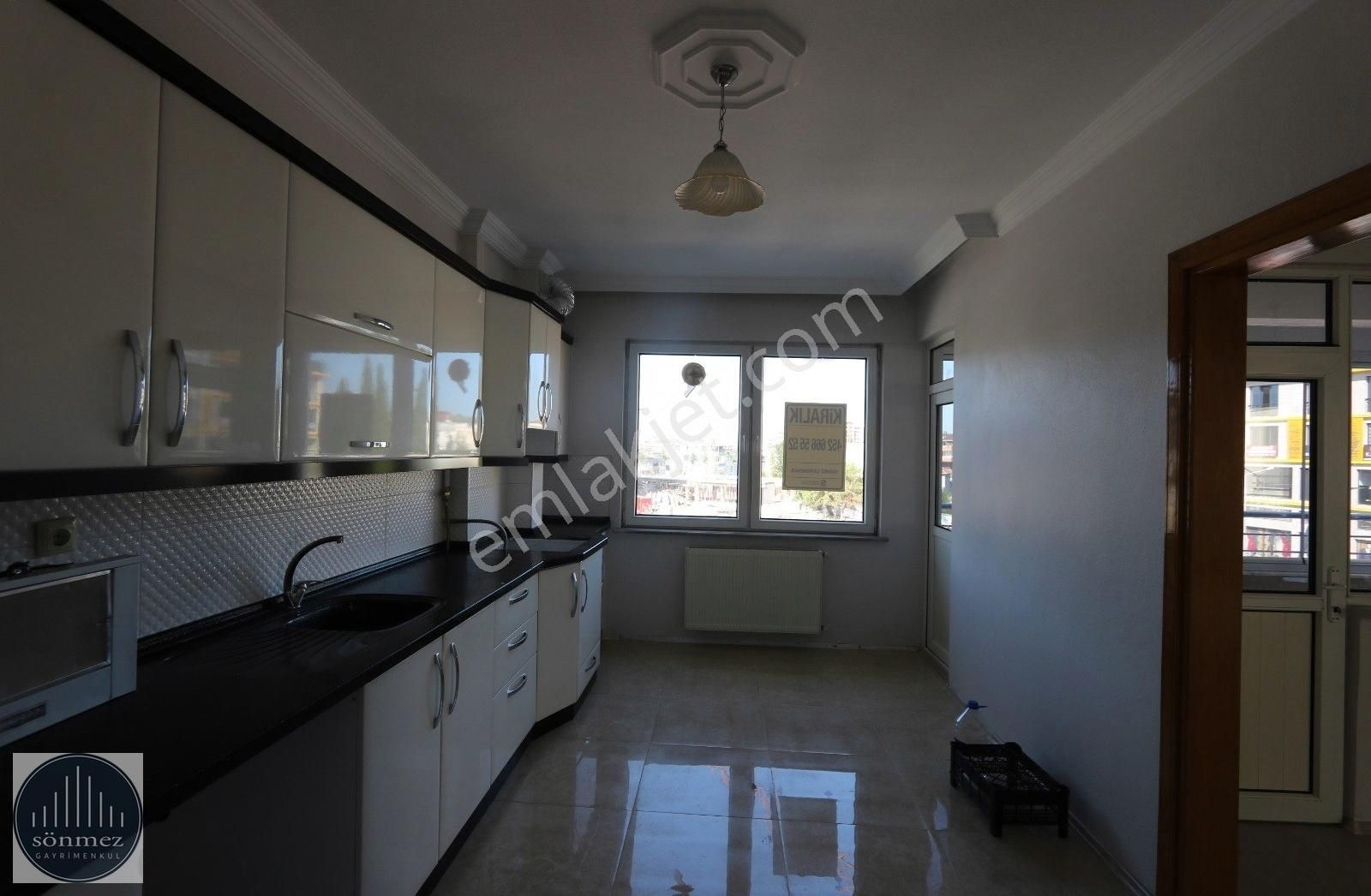 Sönmez'den Şahincili Mah. 3+1 180m² Kiralık Daire
