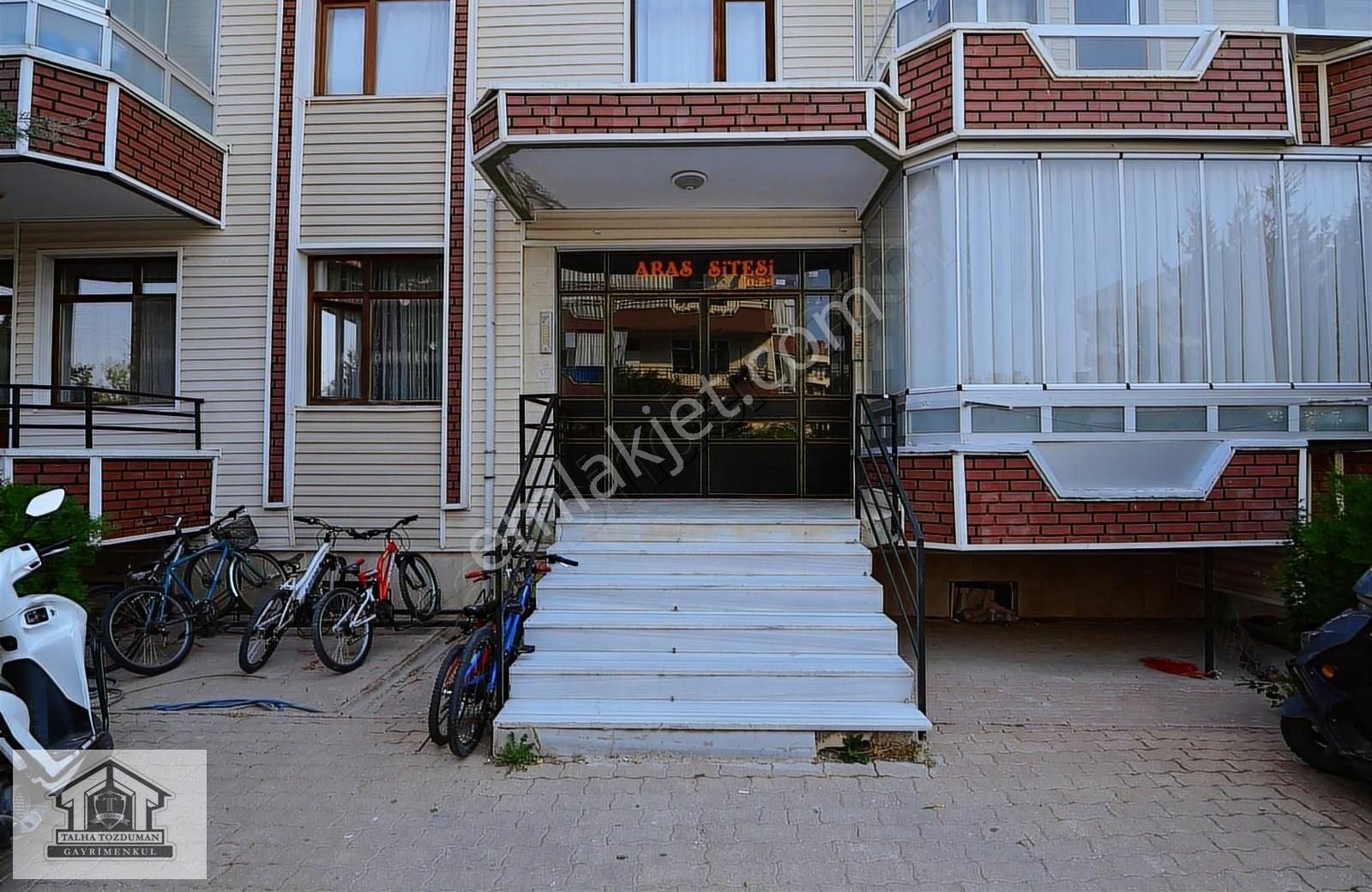 Talha Tozduman'dan Dr.sıddık Özmerzifonlu Cd Üzeri 3+1 Kiralık