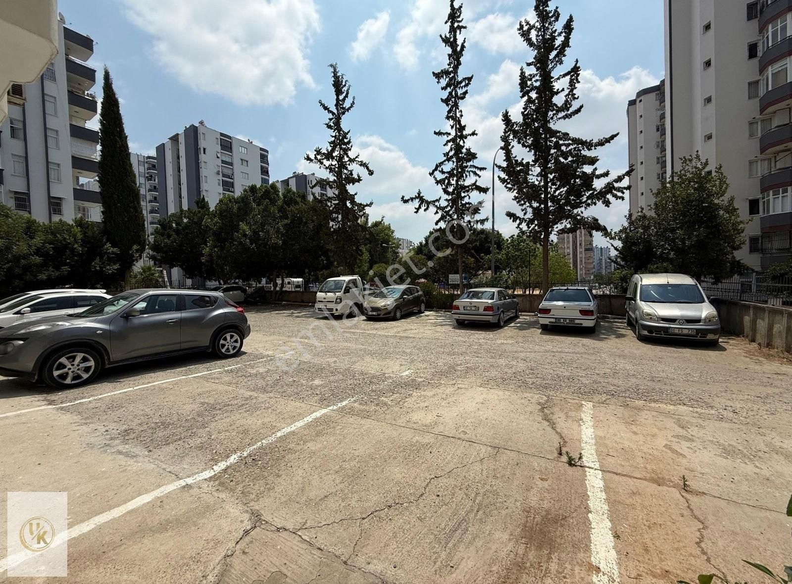 Huzurevleri Pazar Cvr 3+1/k.mutfak/full Eşyalı Hasarsız Daire !!