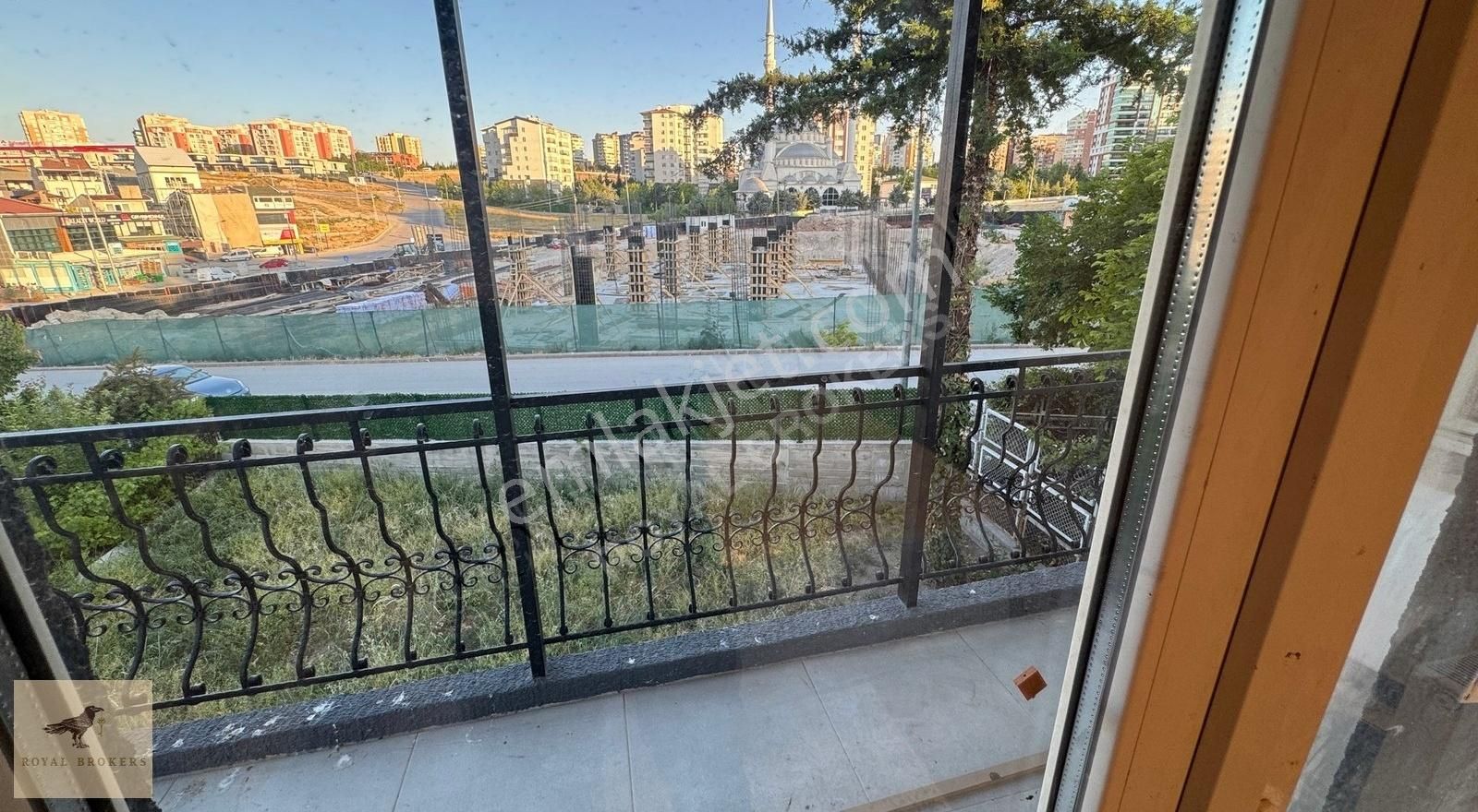 Kiralık, Yaşamkent, 4+1 Villa, Full Yapılı, Eşyalıda Verilebilir