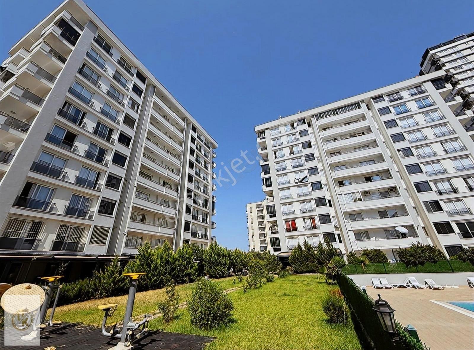 Gürselpaşa'da 8 Yaş/site/66 M2 Net/full Eşyalı/havuz/güvenlik