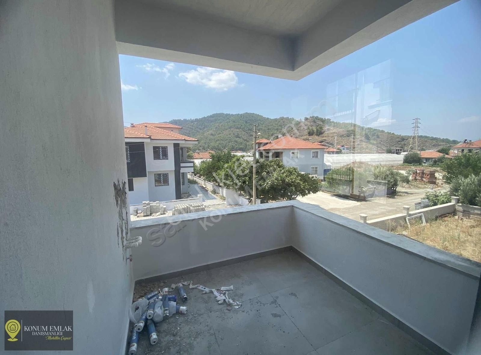 Konum Emlak'tan Satılık 1+1 Daire