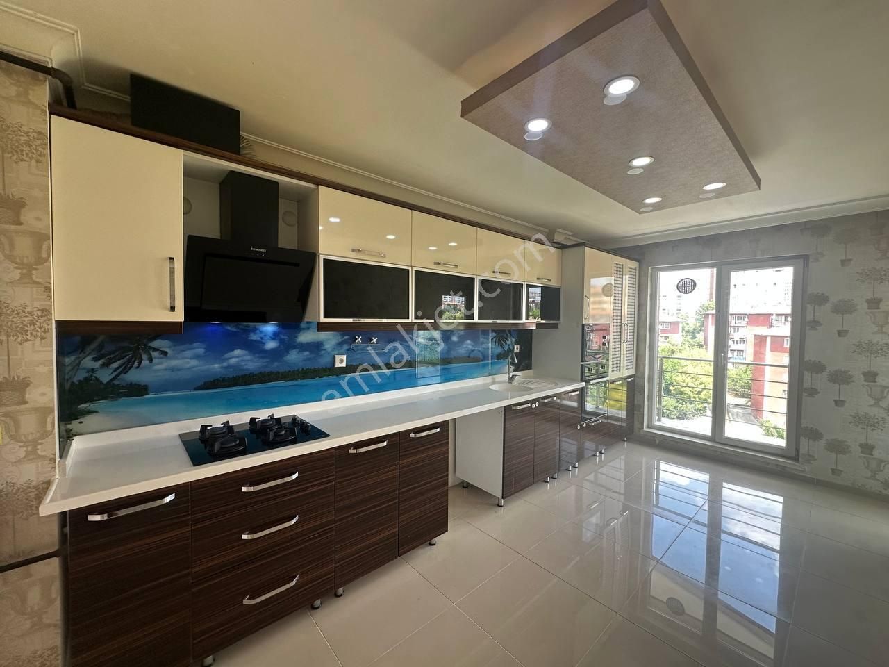 Güneşevler Mah.145 M², Yapılı, 3+1,kiralık, 3.kat Daire (en Üst)