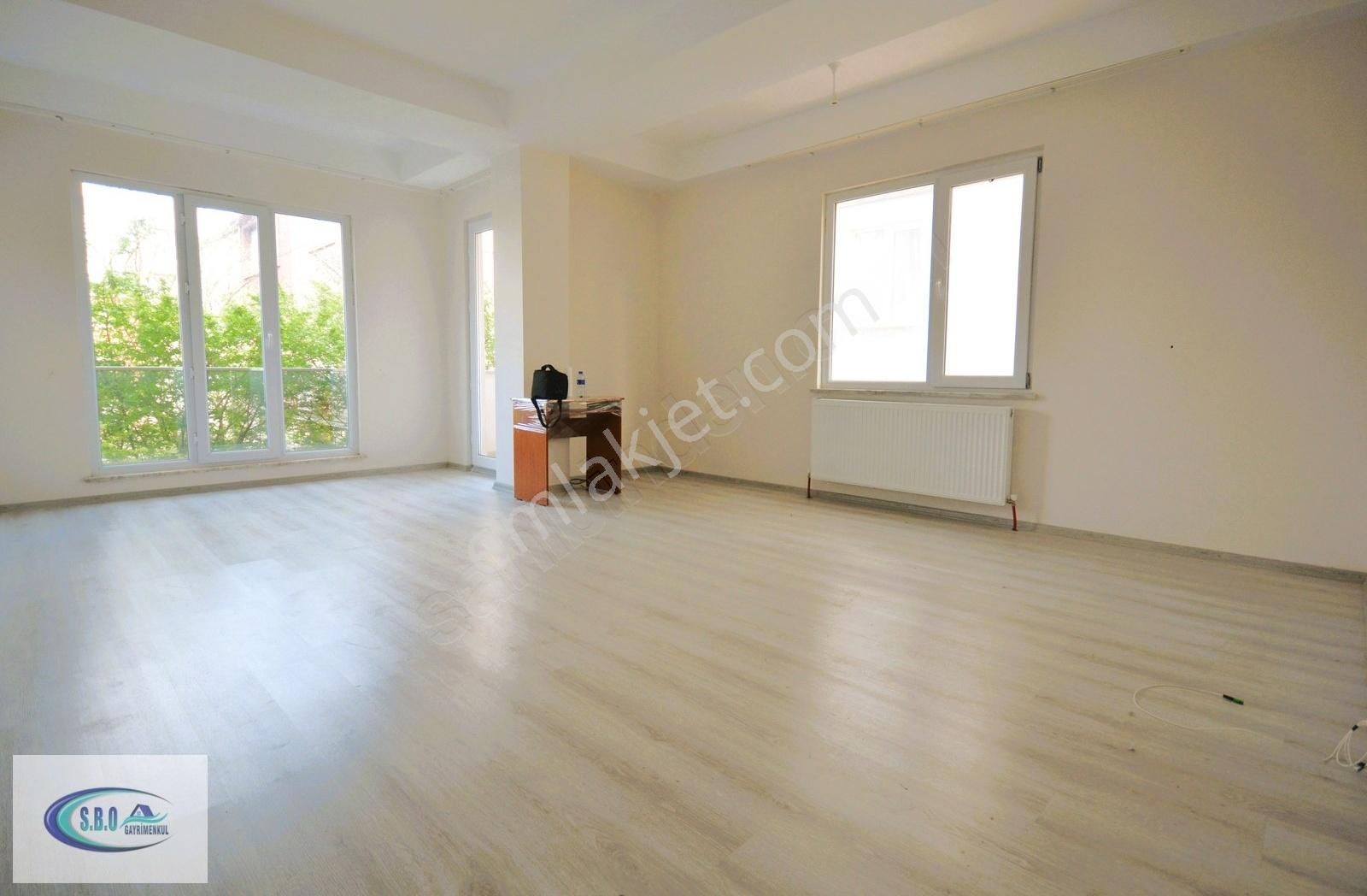 Eyüp Sultan Mah. De Otomere Yakın 3+1 Satılık 110 M2 Arakat Dair - Görsel 2