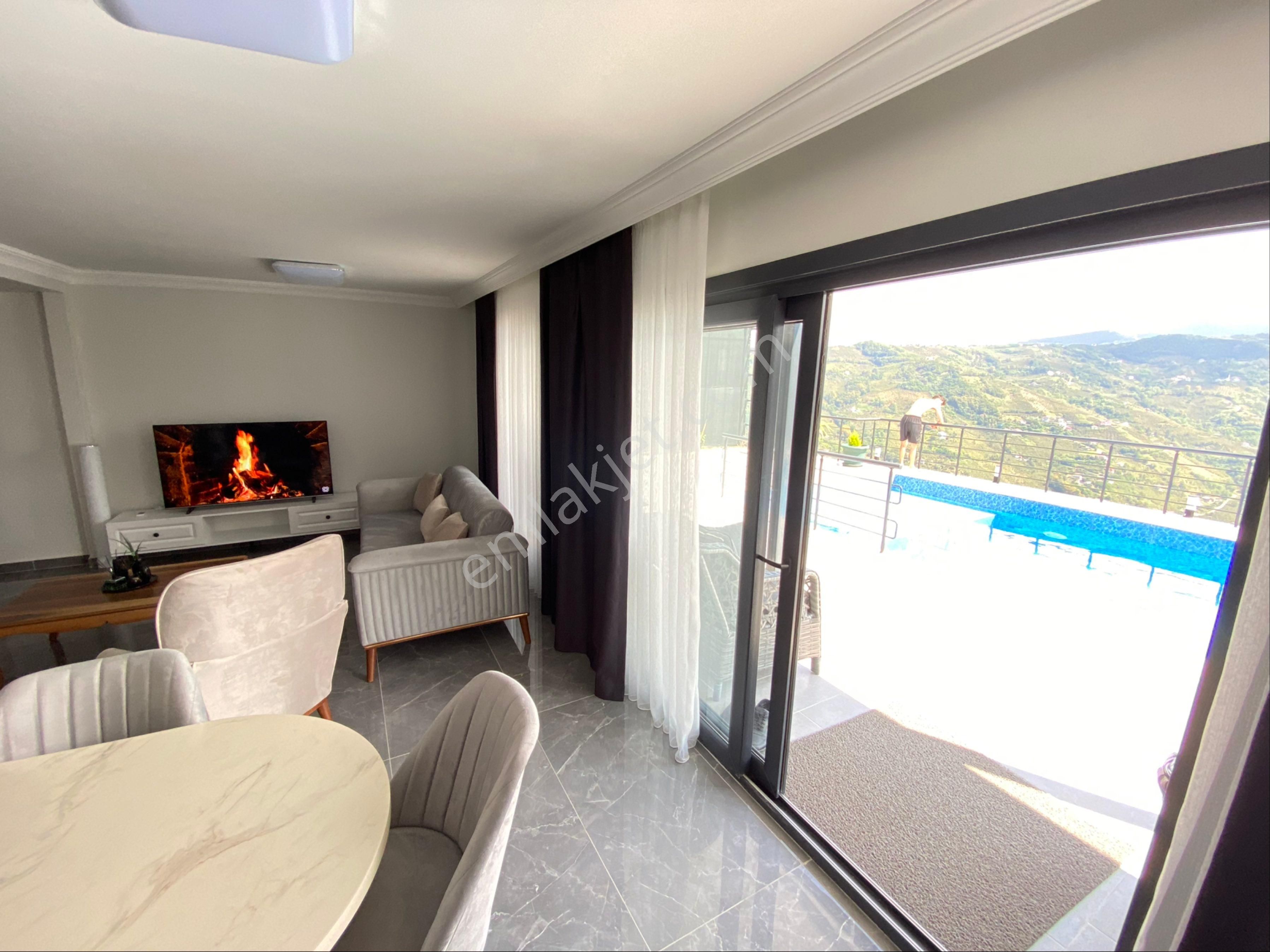 Trabzonda Havuzlu Villa - Görsel 6