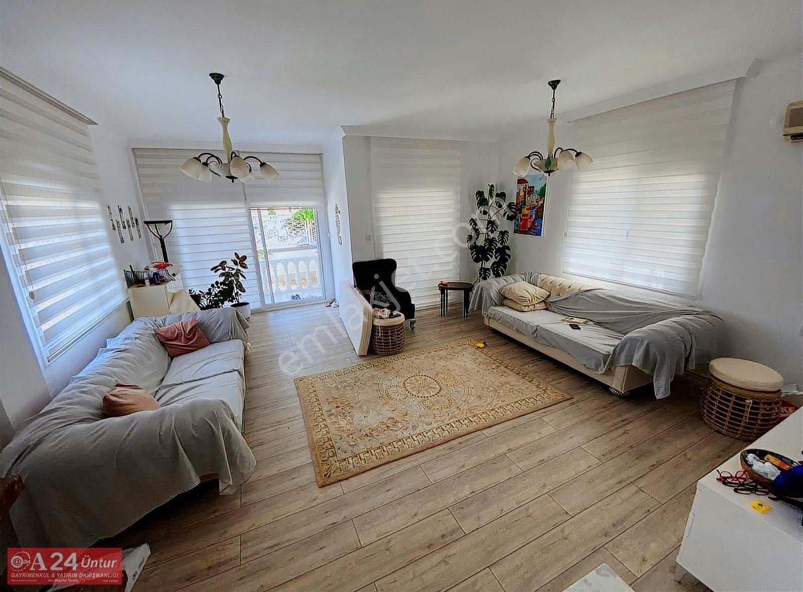 Çeşmealtı Güvendikte Denize Yakın Konumda Villa - Görsel 10