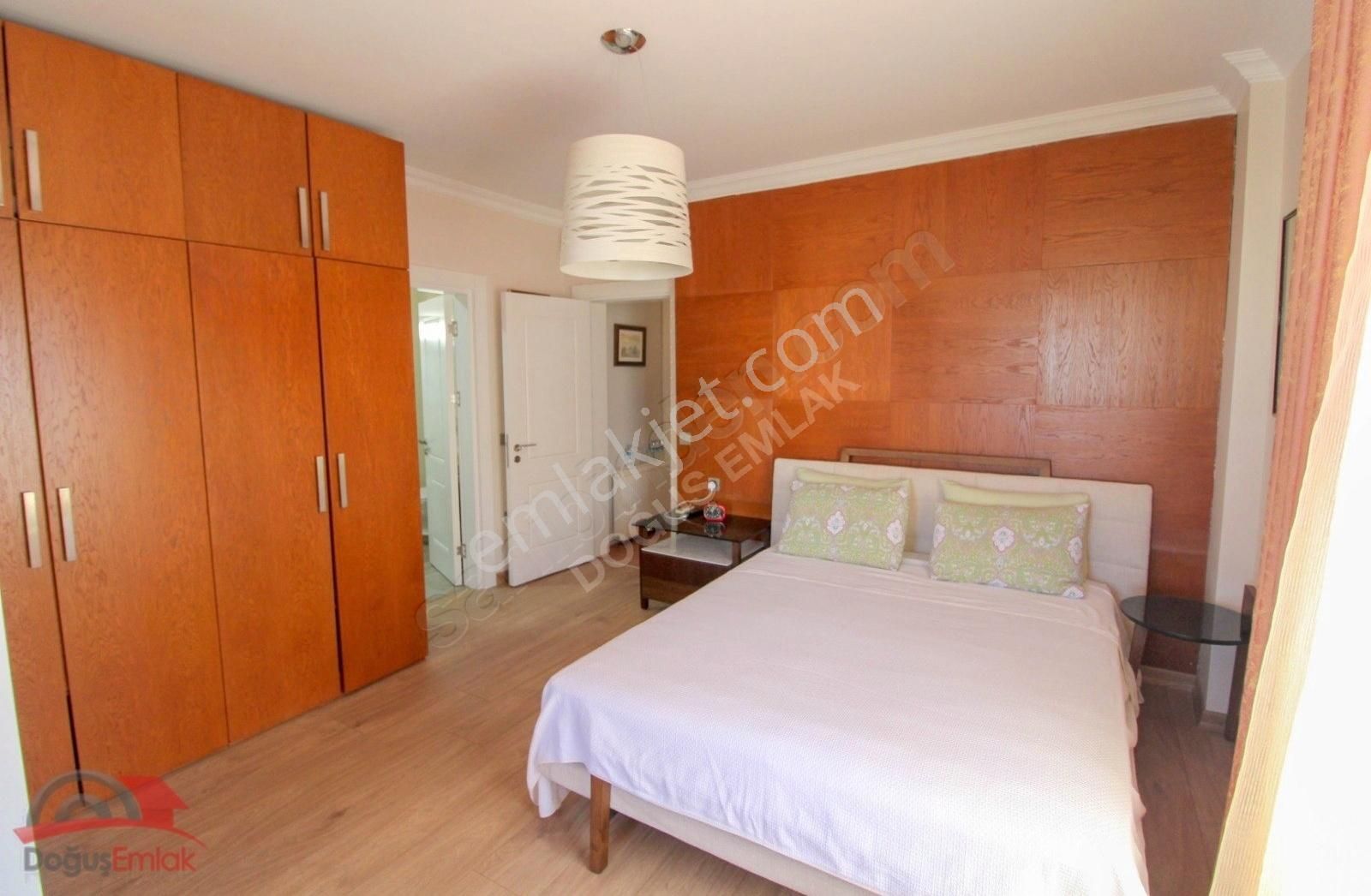 Doğuş Emlak'tan Tam Müstakil Denize 200 Metre Havuzlu 5+1 Villa - Görsel 7