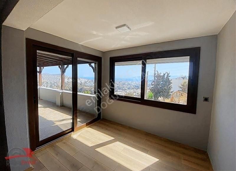 Doğuş Emlak'tan Deniz Manzaralı Tripleks 5+2 Villa - Görsel 13