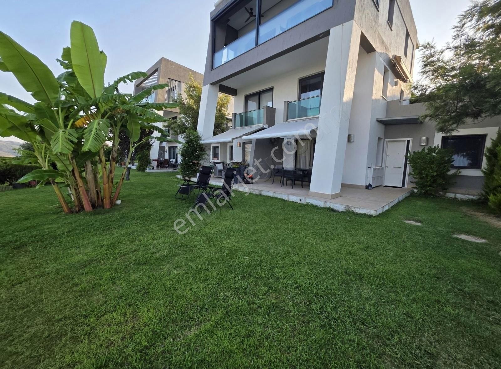 Bodrum Gündoğan Butik Site İçinde Deniz Manzaralı Bahçe Dubleks