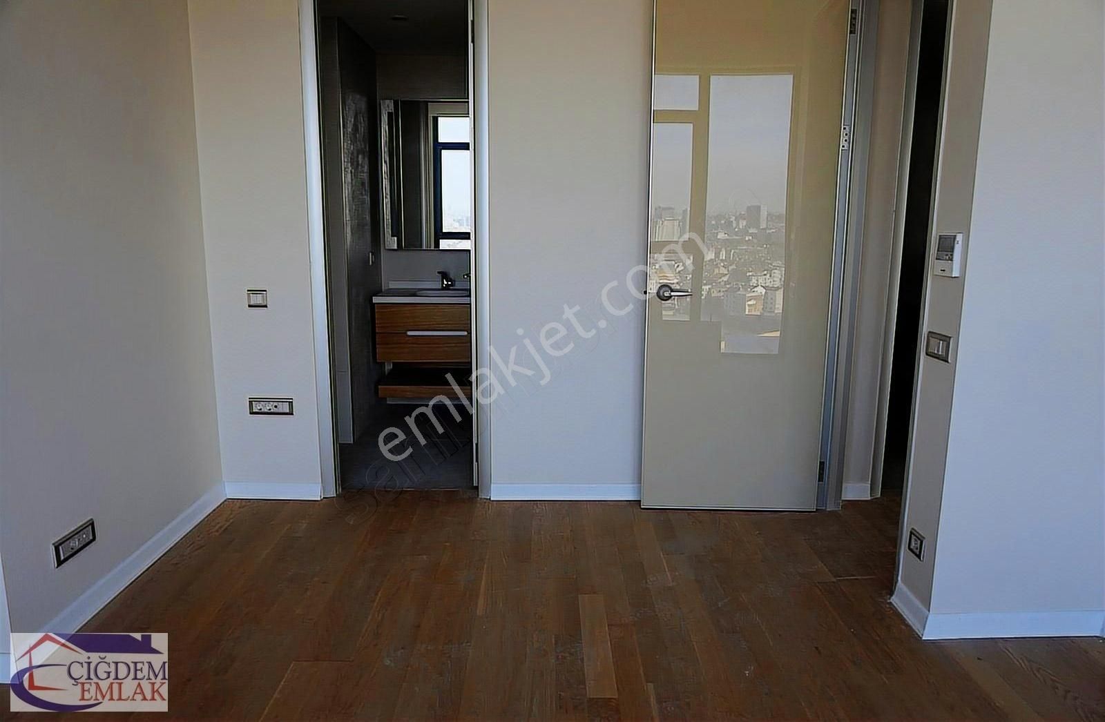 The İstanbul Residence Kir Ve Satış Ofisinden 2+1 Yapılı Temiz - Görsel 3