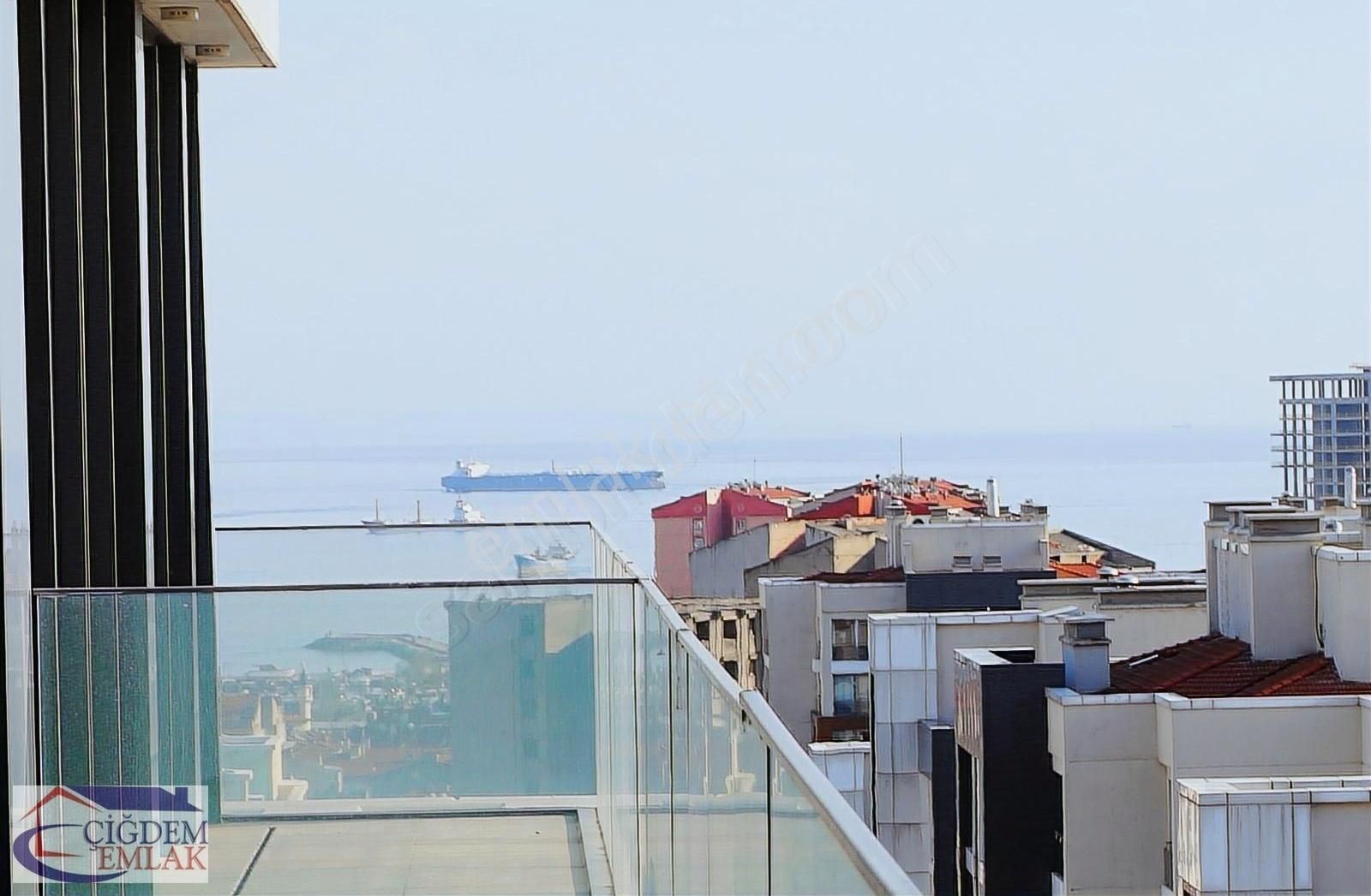 The İstanbul Residence Kir Ve Satış Ofisinden 2+1 Yapılı Temiz - Görsel 12