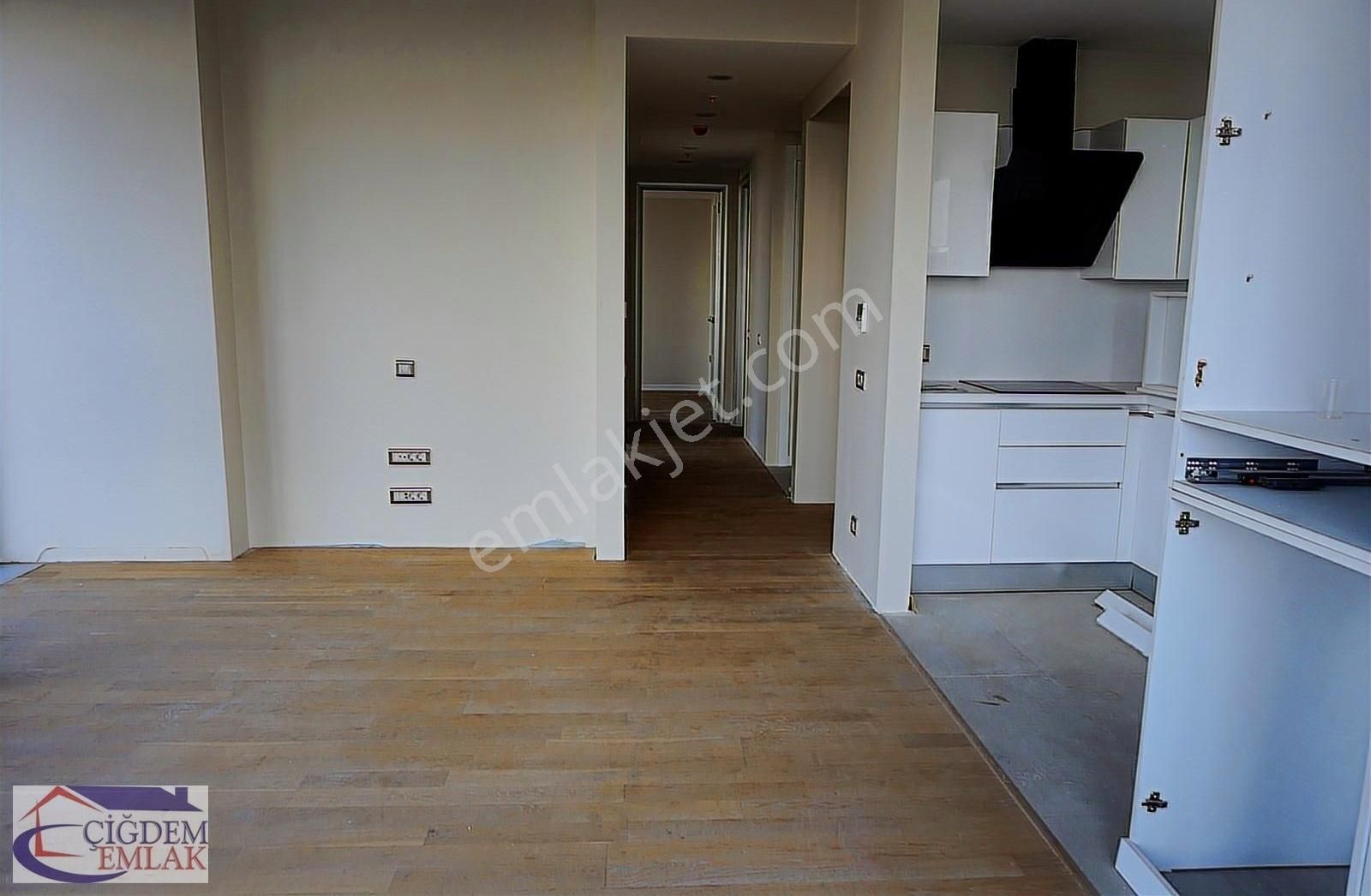 The İstanbul Residence Kir Ve Satış Ofisinden 2+1 Yapılı Temiz - Görsel 11