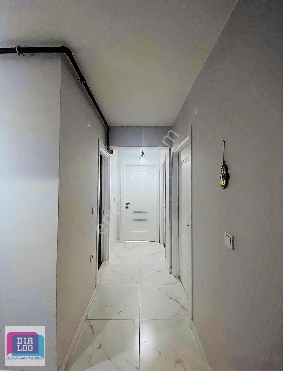 Bahçelievlerde Merkezi Konumlu Satılık Ara Kat Daire - Görsel 4