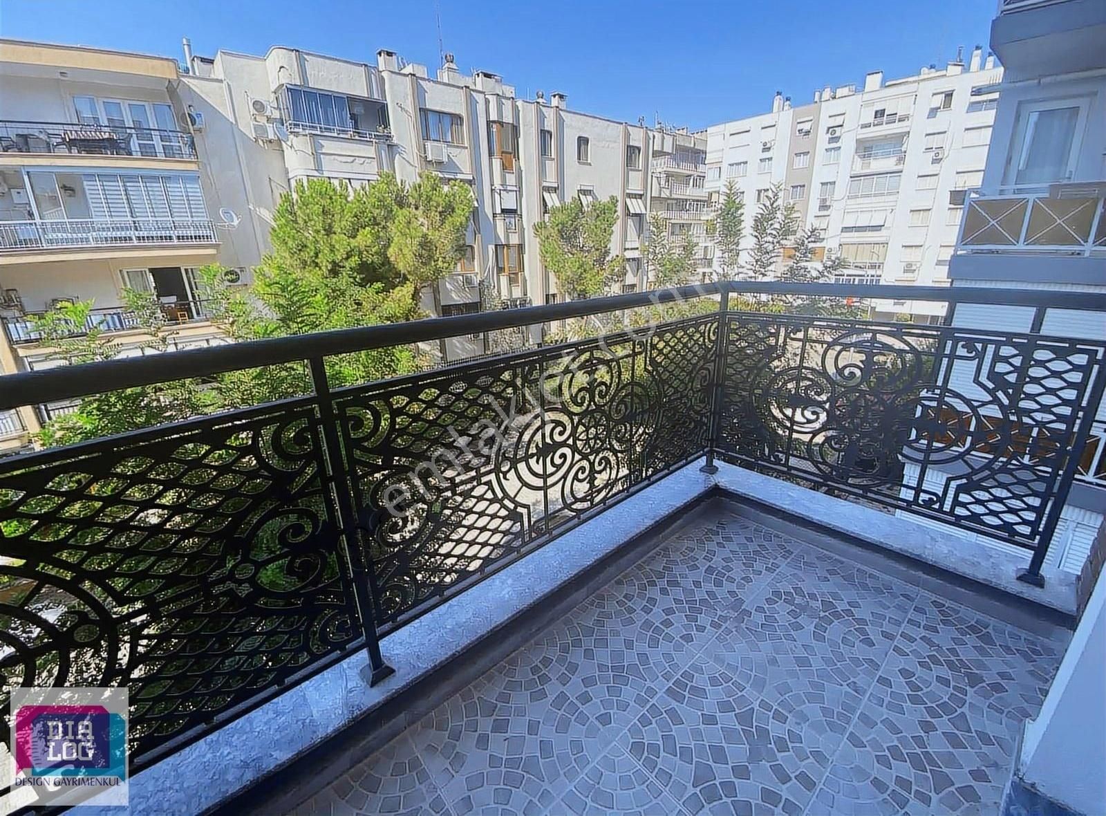 Bahçelievlerde Merkezi Konumlu Satılık Ara Kat Daire - Görsel 13