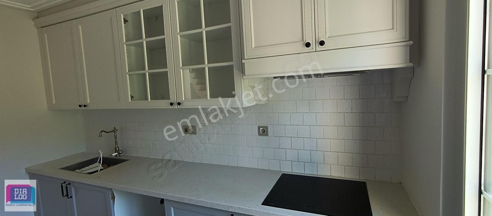 Urla İskele'de Site İçerisinde Lüks Villa - Görsel 28