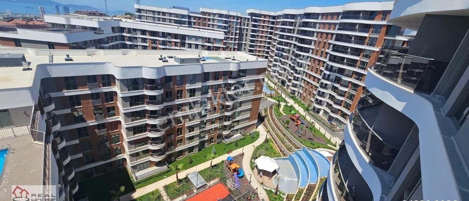 Siltaş Panorama Sitesinde 3+1 Müstakil Havuzlu Kiralık Daire