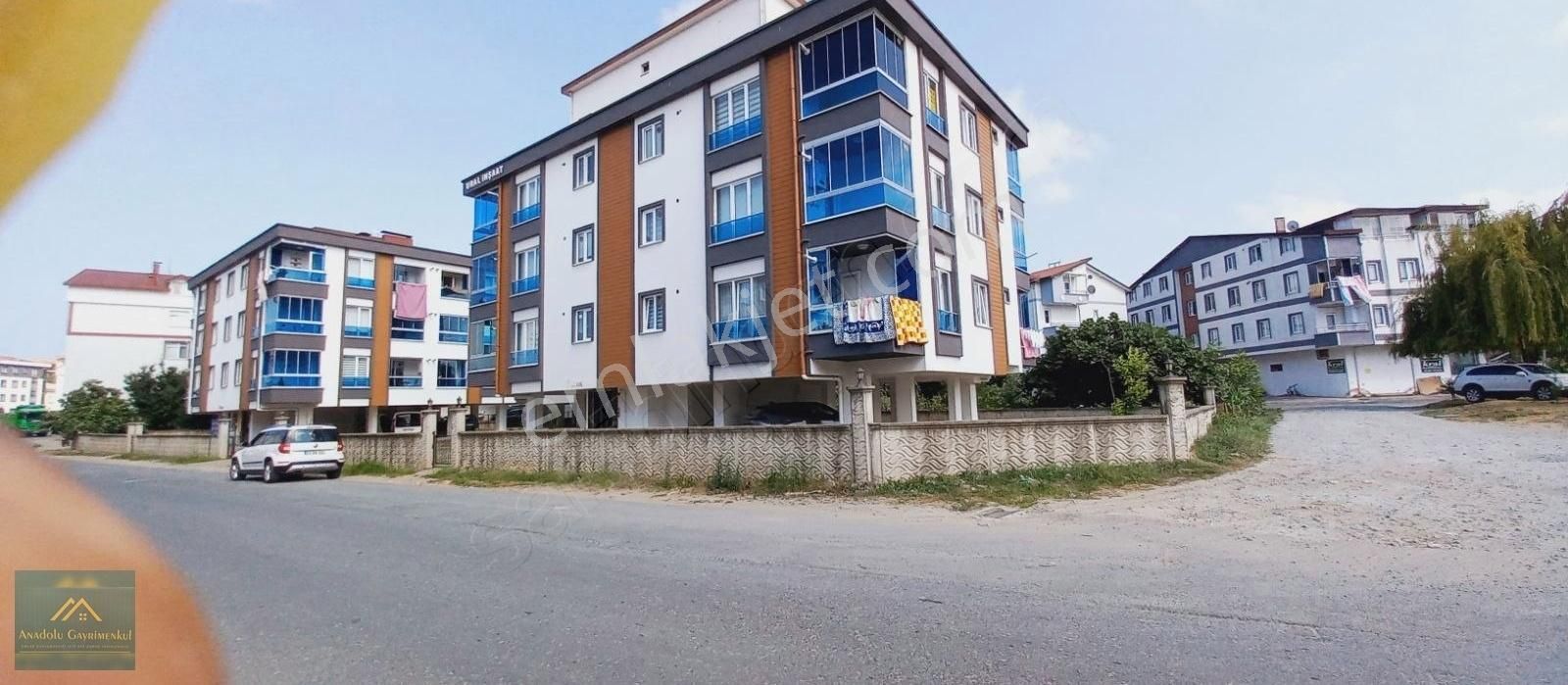 Karşıyaka Mah.'de 3+1 Sıfır 140 M² Manzaralı Site Dairesi