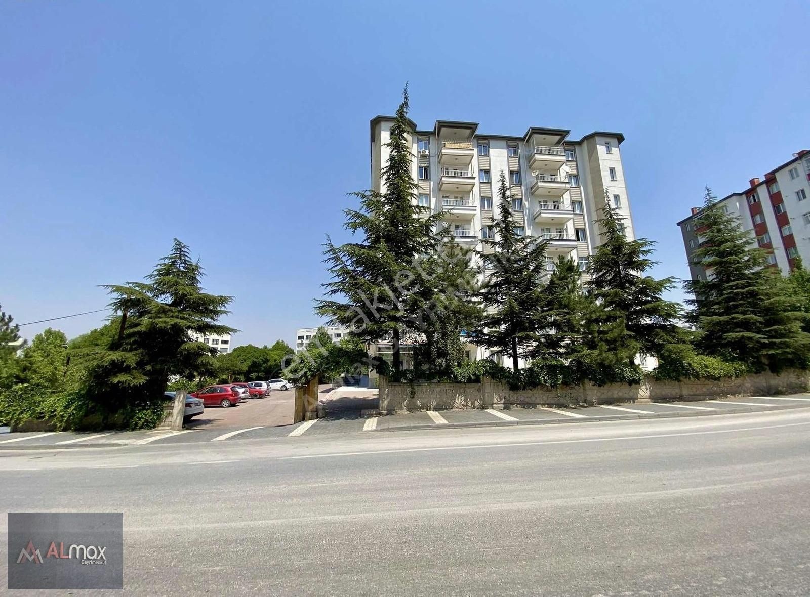 Talas Yenidoğanda 3+1 Ful Yapılı Cadde Üzeri 1. Kat Daire
