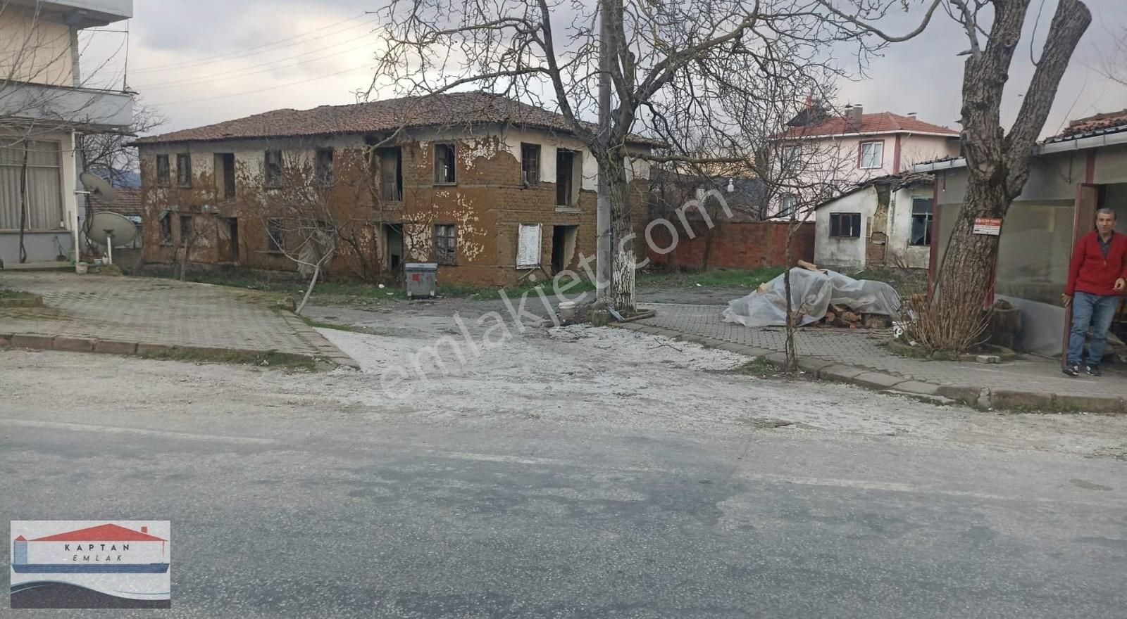 Çanakkale Yenice Hamdibey Köyü Yola Cephe Köy İmarlı Arsa - Görsel 8
