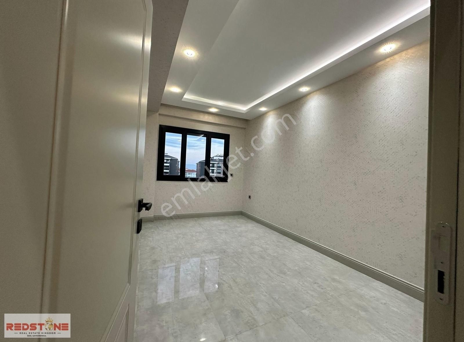 Redstone İdol Gayrimenkulden Şemiklerde 4+1 Satılık Daire - Görsel 26