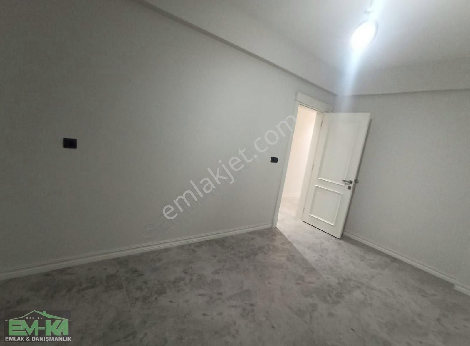 Yeni Şafak Da Satılık Lüks Daire - Görsel 3