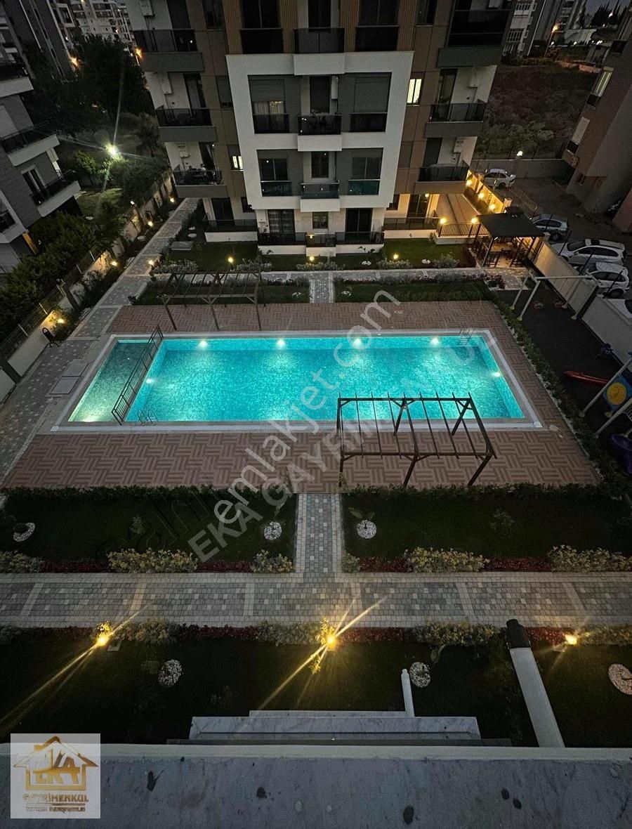 Göksu'da Ultra Lüx Kapalı Otoparklı Sitede Doğalgazlı Daire