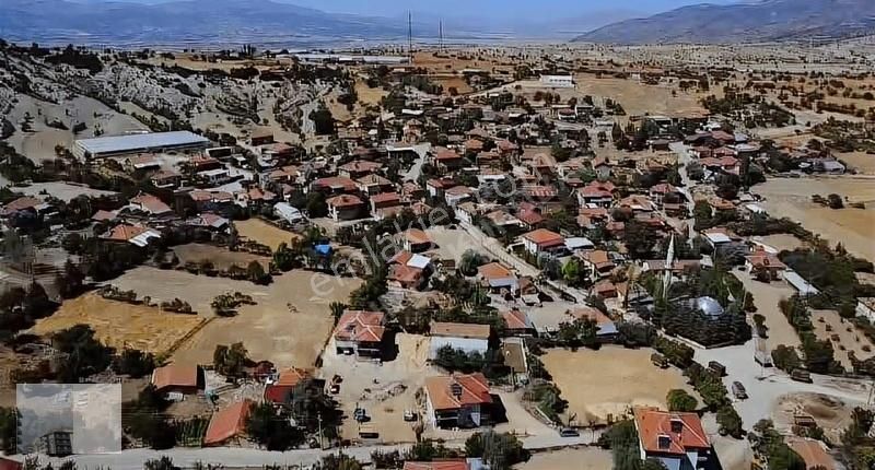 Mehmet Kurubaş Emlak'tan G﻿eçmen Mah.1.059m2 Satılık Tarla - Görsel 7