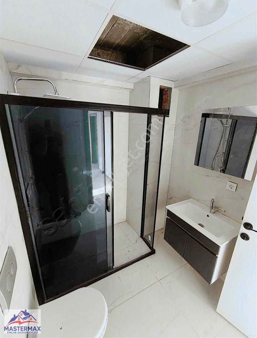 Havuzlarda Güzel Konumda Arakat İskanlı 2+1 92 M2 Daire - Görsel 10