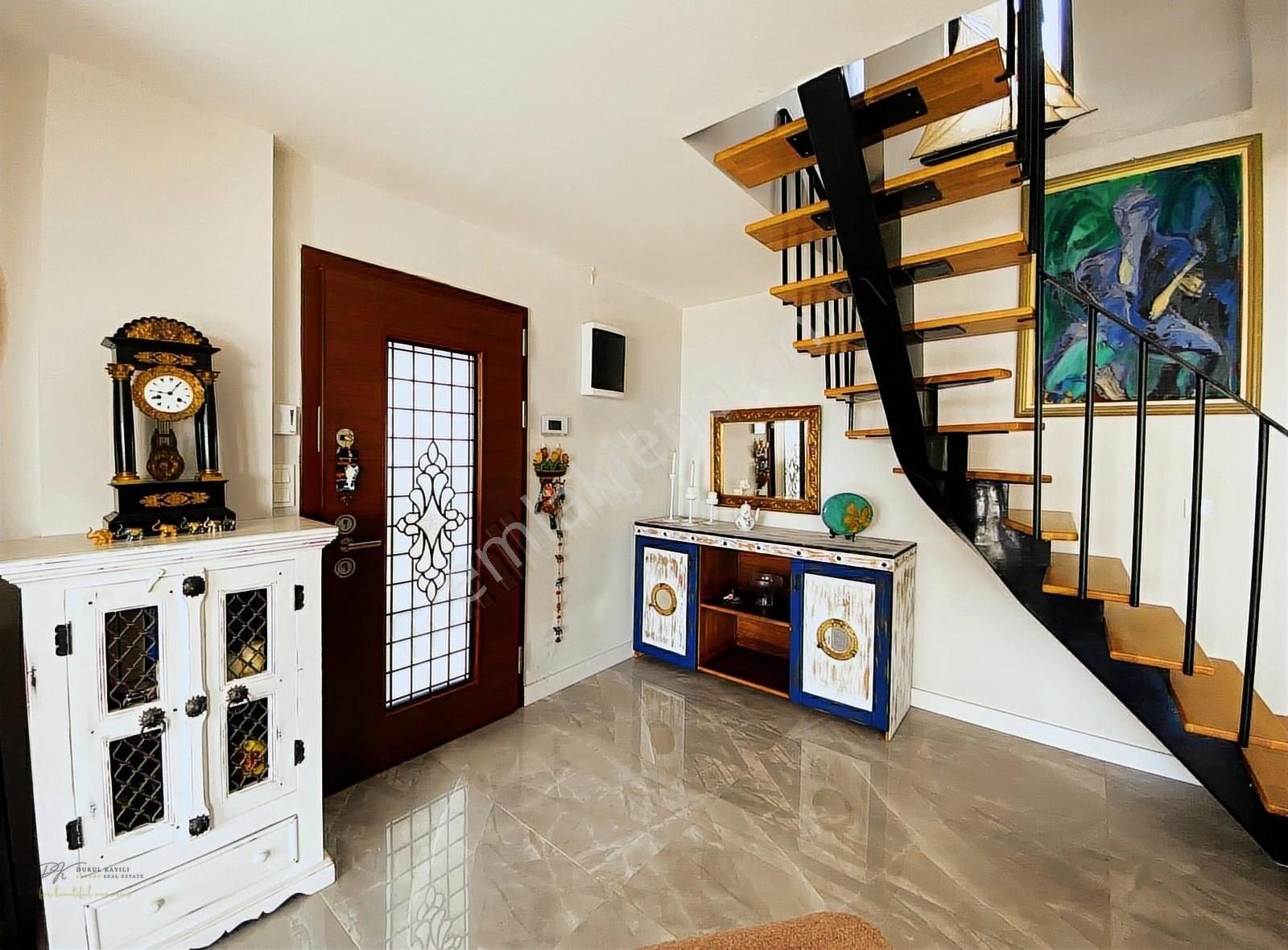 Kadıkalesinde Tam Müstakil Deniz Manzaralı Villa - Görsel 21