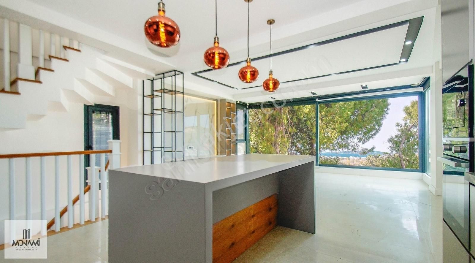 Asansörlü 4+2 255m2 Sıfır Tam Müstakil Orman Deniz Hamam Sauna