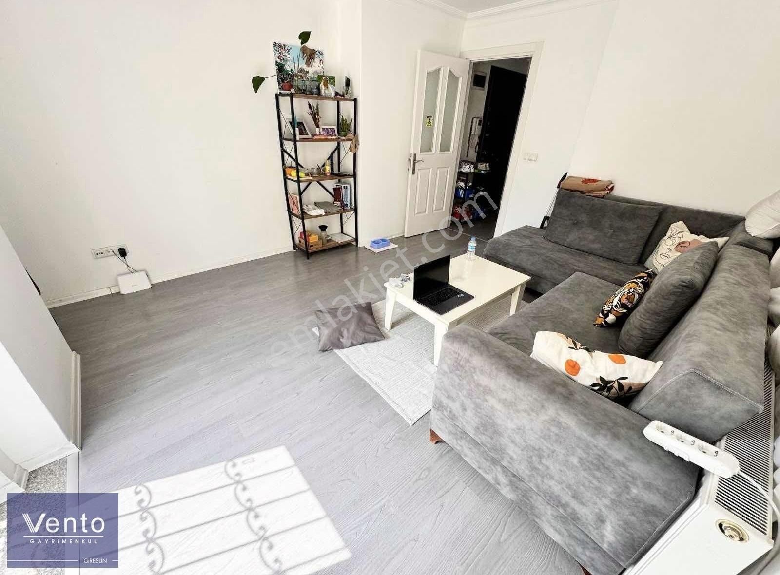Vento'dan Bağlarbaşında Genç Binada Kullanışlı Kapalı Mutfak 1+1