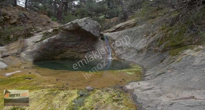 İmroz Emlak'tan Müstakil Bahçeli Taş Ev