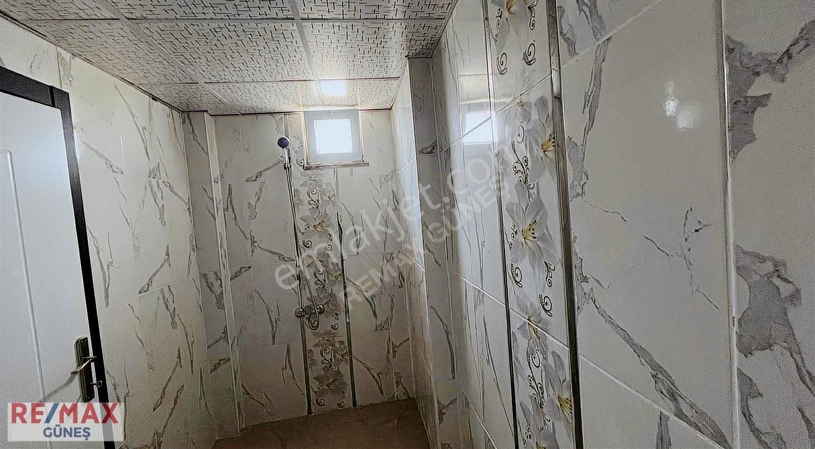 Hidayet Mahallesi'nde Satılık 2+1 Daire