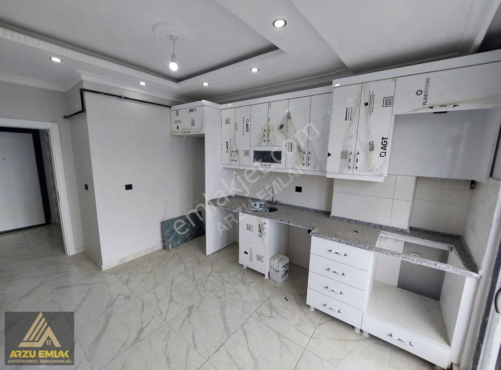 Arzu Emlaktan Gazi Mah Satılık Asansörlü Sıfır 2+1 Daire - Görsel 23