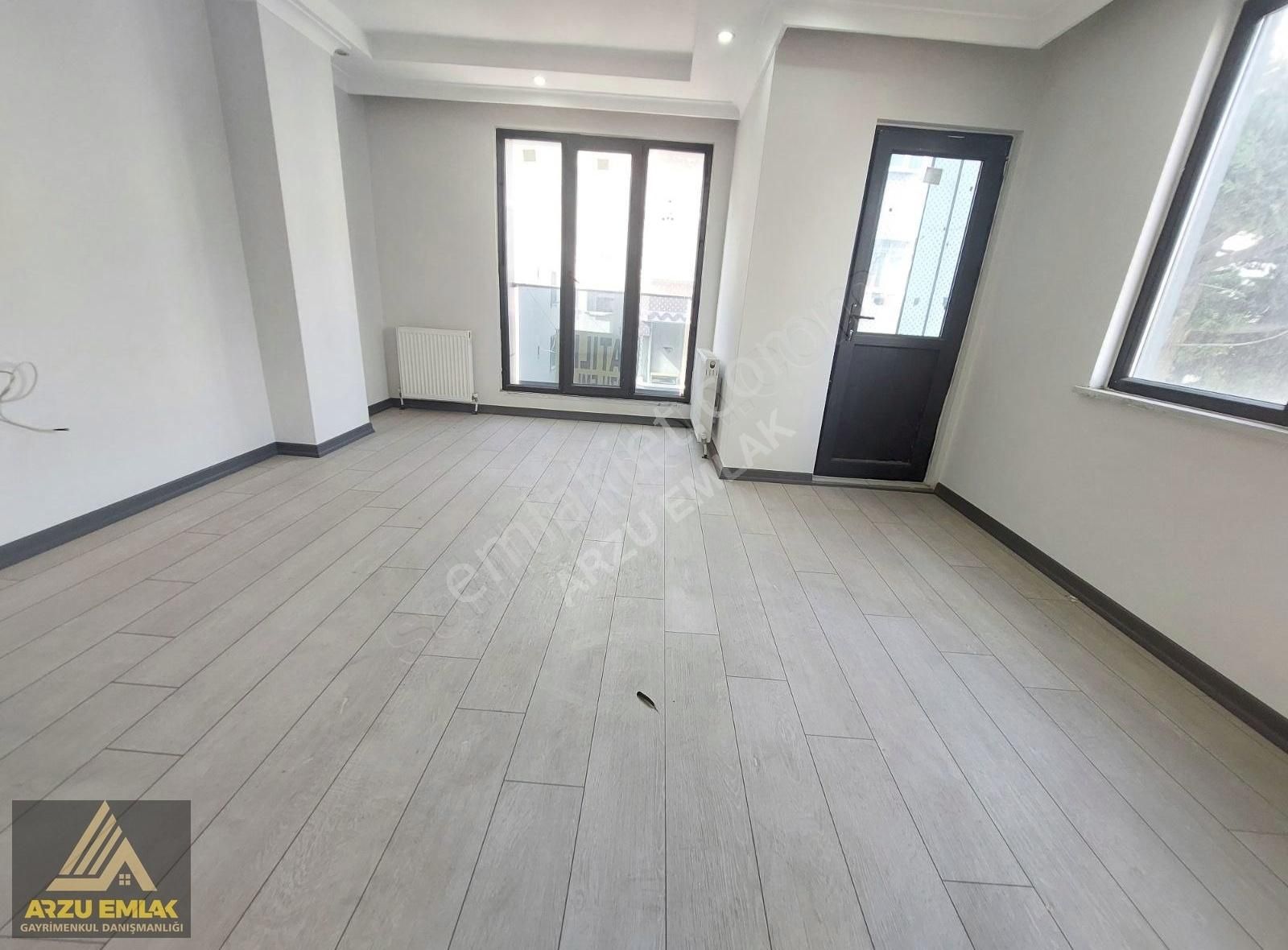 Arzu Emlaktan Gazi Mah Satılık 2.kat Asansörlü 4yaşında 2+1daire - Görsel 13