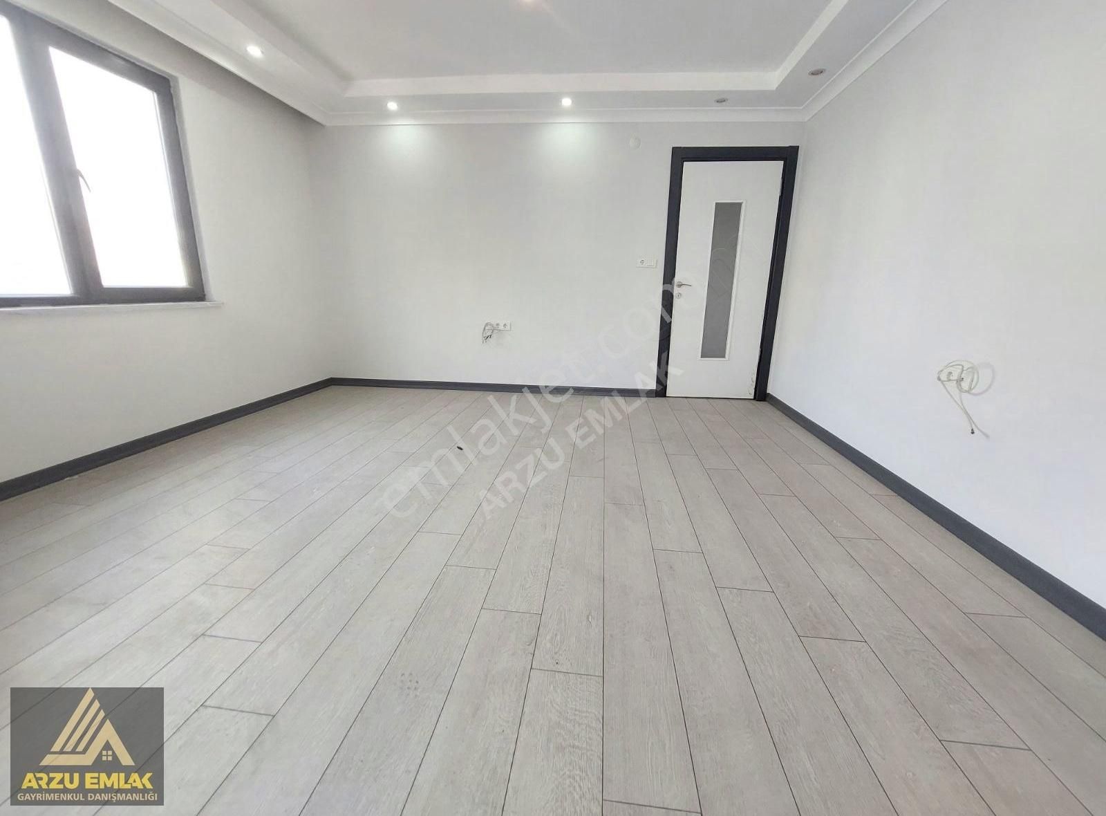 Arzu Emlaktan Gazi Mah Satılık 2.kat Asansörlü 4yaşında 2+1daire - Görsel 18