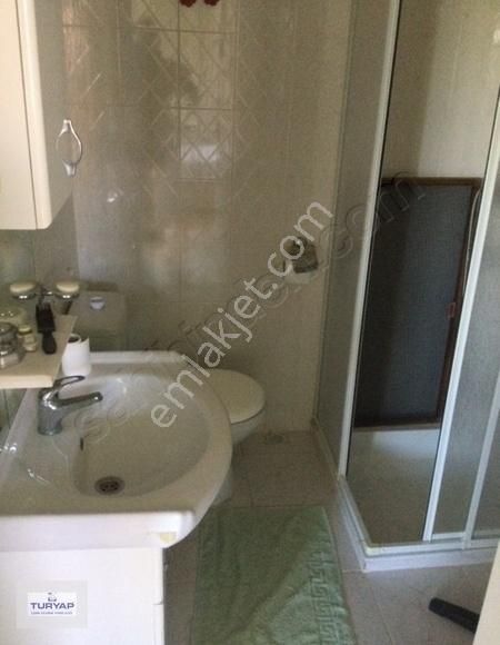 Turyap Çeşme Çiftlik'te Denize 150 Metre Satılık 3+1 Villa - Görsel 2