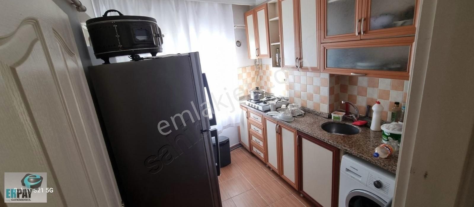 Erpay Gayrimenkul'den Zübeyde Hanım Mh.ara Kat 85m2 Acil Satılık - Görsel 9