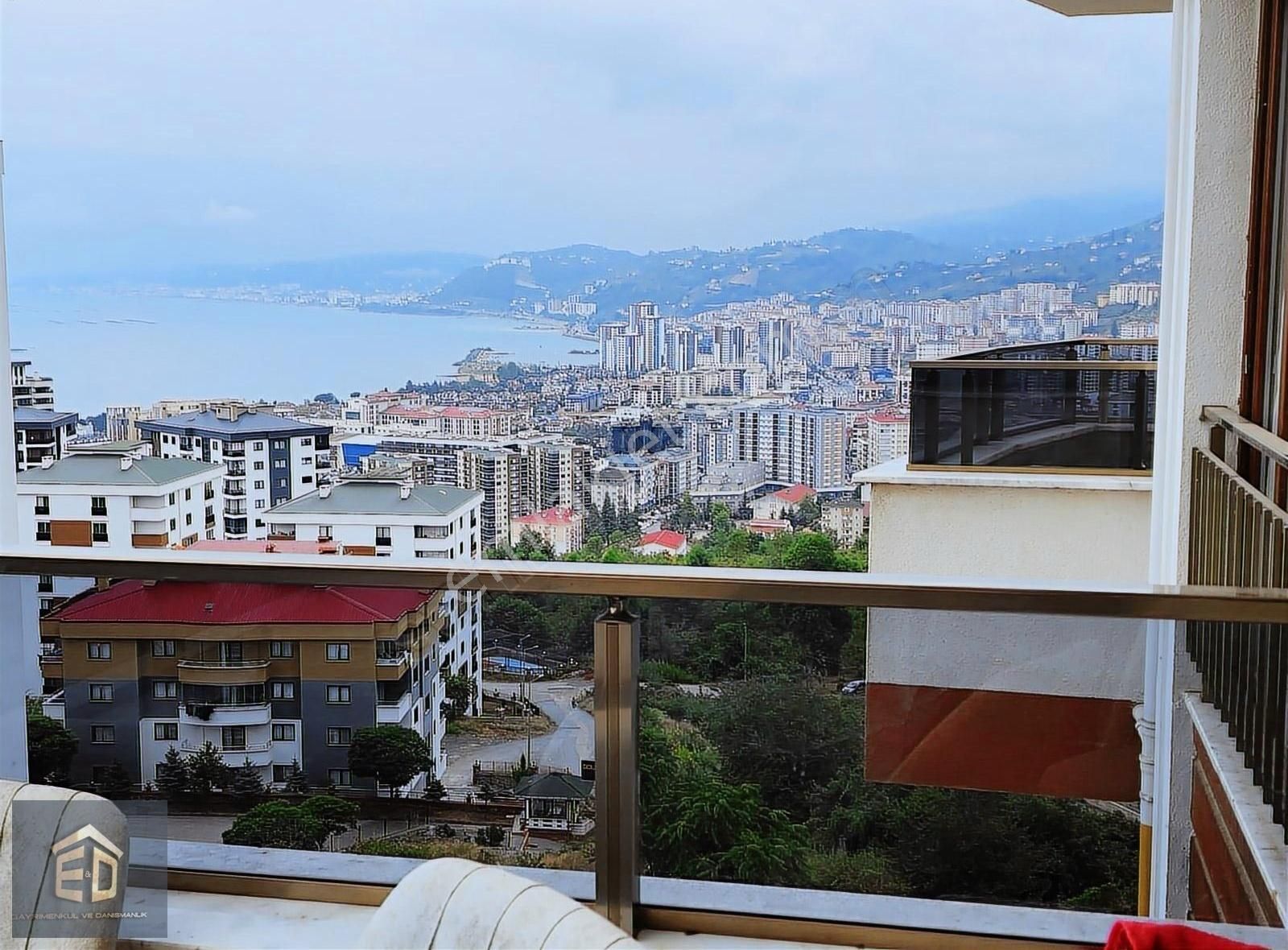 E&d Gyo'dan Trabzon Yalıncak'ta Satılık Manzaralı 3+1 Daire
