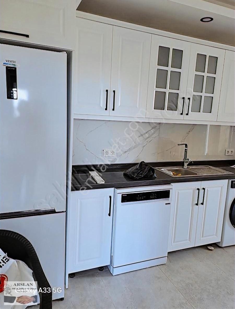 Arslan Emlaktan Kiralık Eşyalı Daire