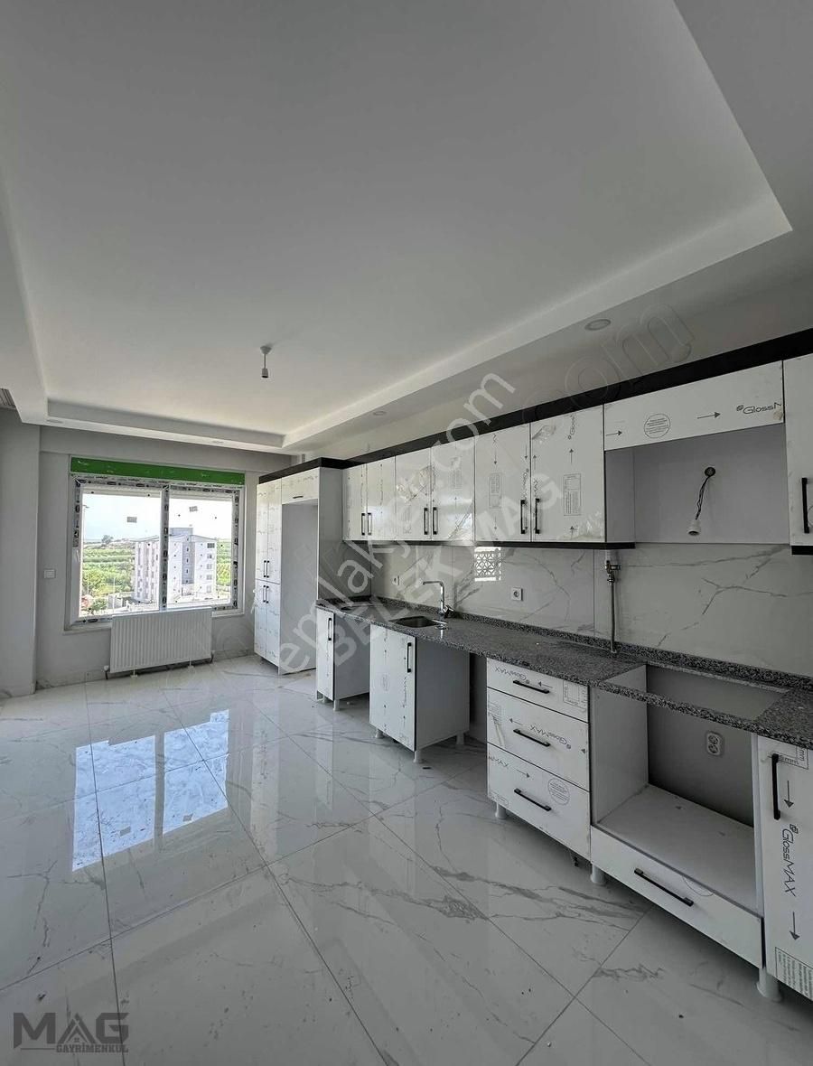Gedik Mahallasinde Havuzlu 2+1 100m2